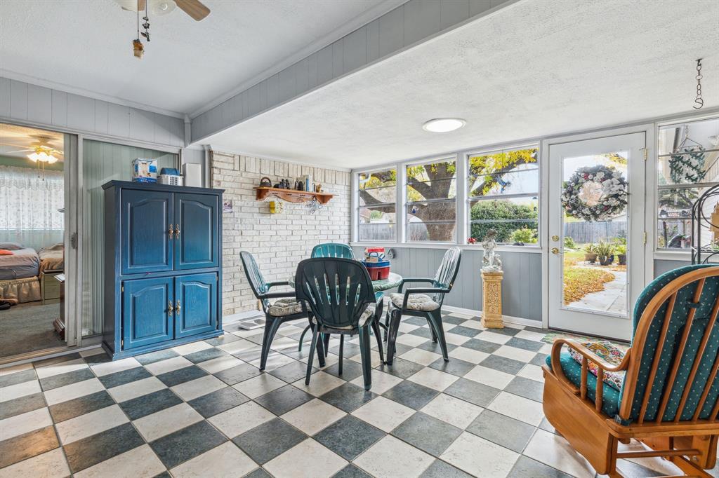 Colonial Acres - Residential