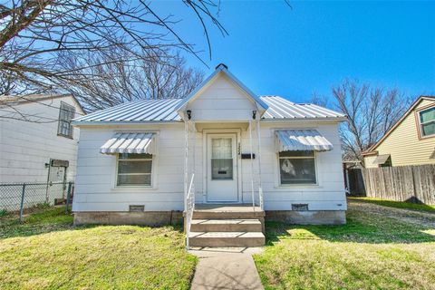 1224 ASHLEMAN Street Bellmead TX 76705