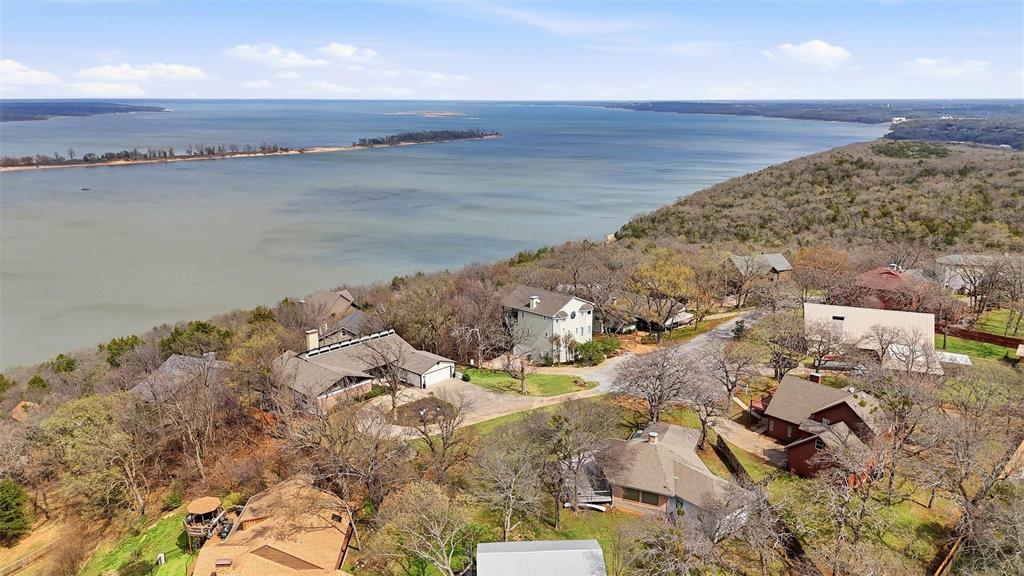 Russwood on the Lake - Residential