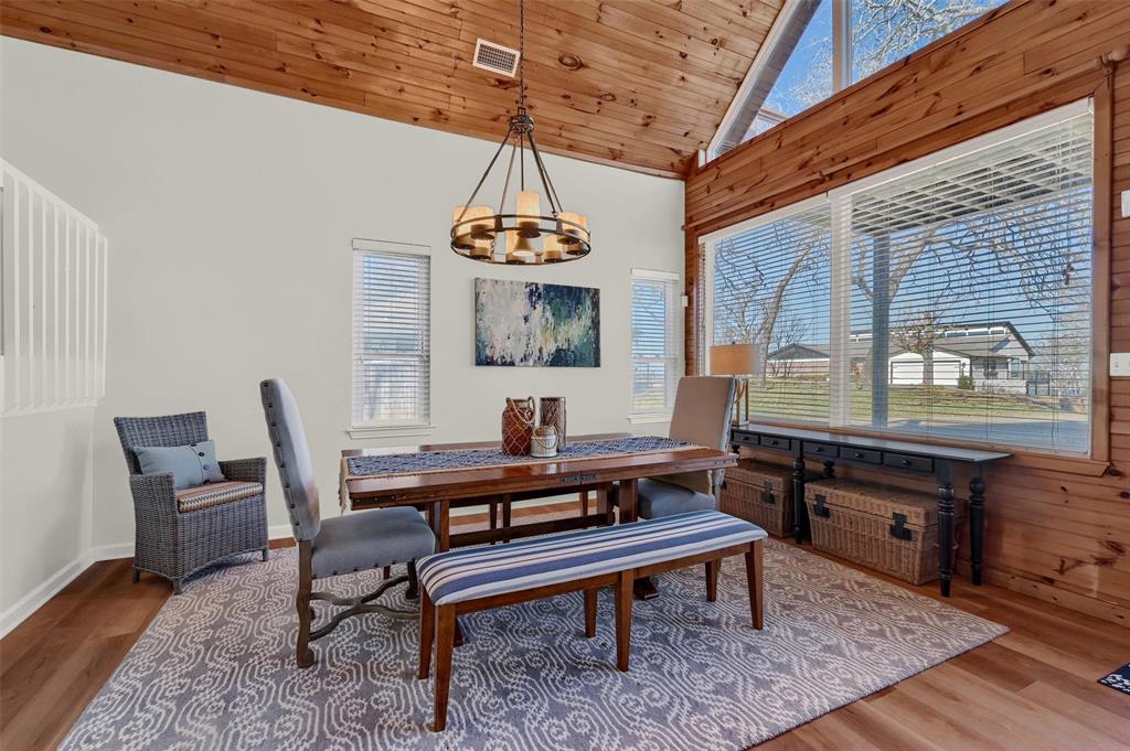 Russwood on the Lake - Residential