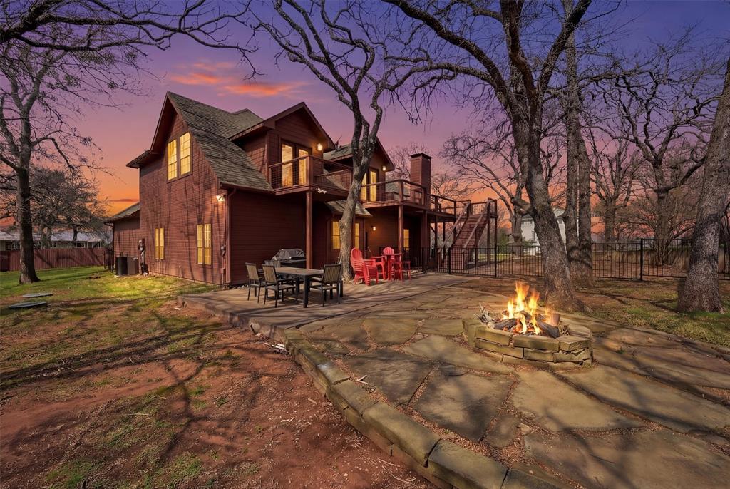 Russwood on the Lake - Residential