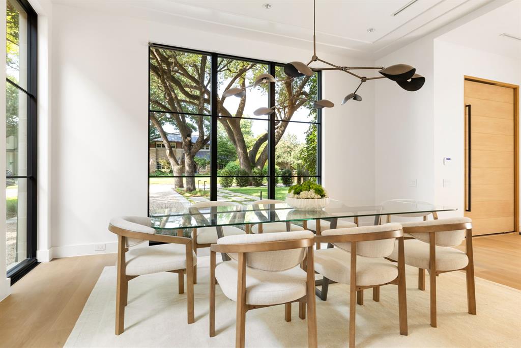 3233 Wentwood Drive