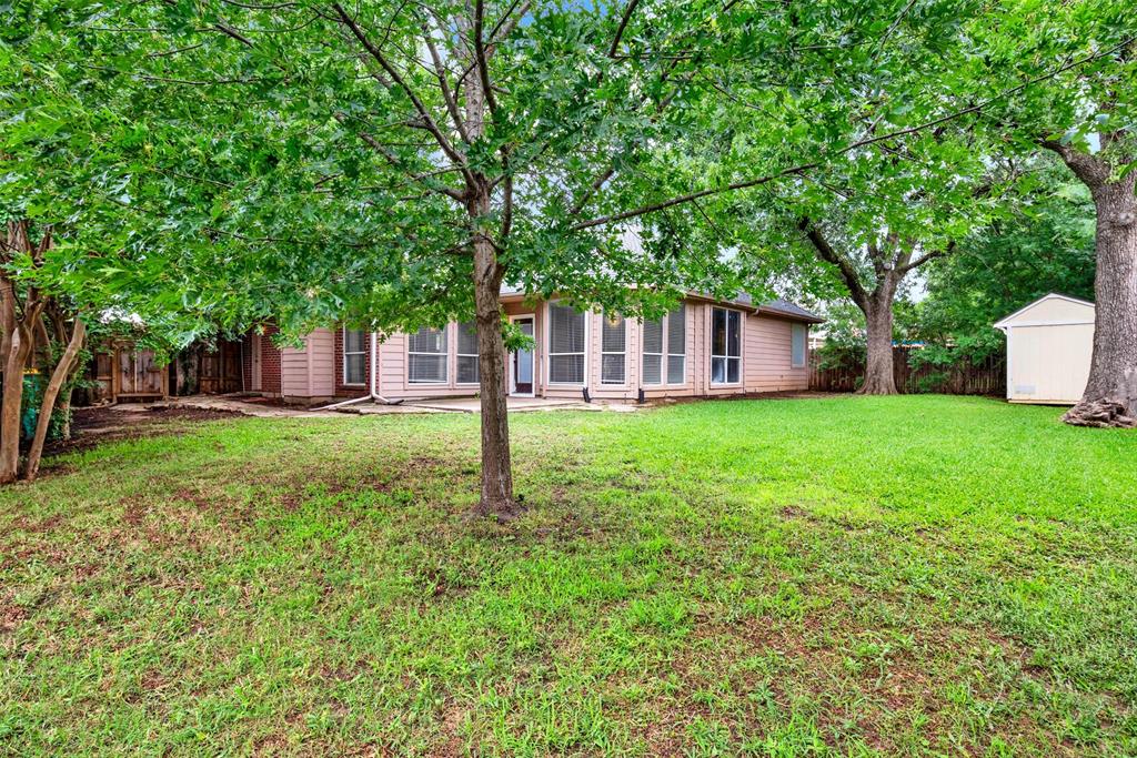 1405 Oak Hill Circle