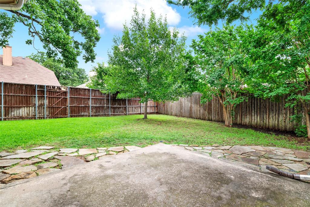 1405 Oak Hill Circle