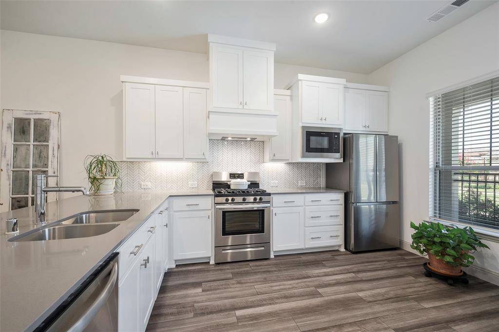1008 3rd Street