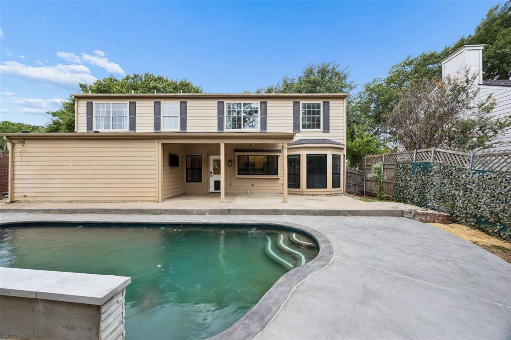4321 Bradford Drive