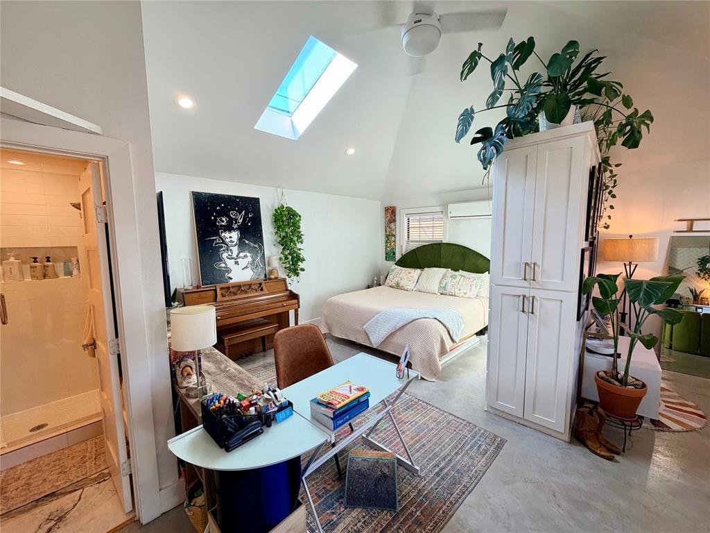 Lake Highlands Estates - Residential Lease