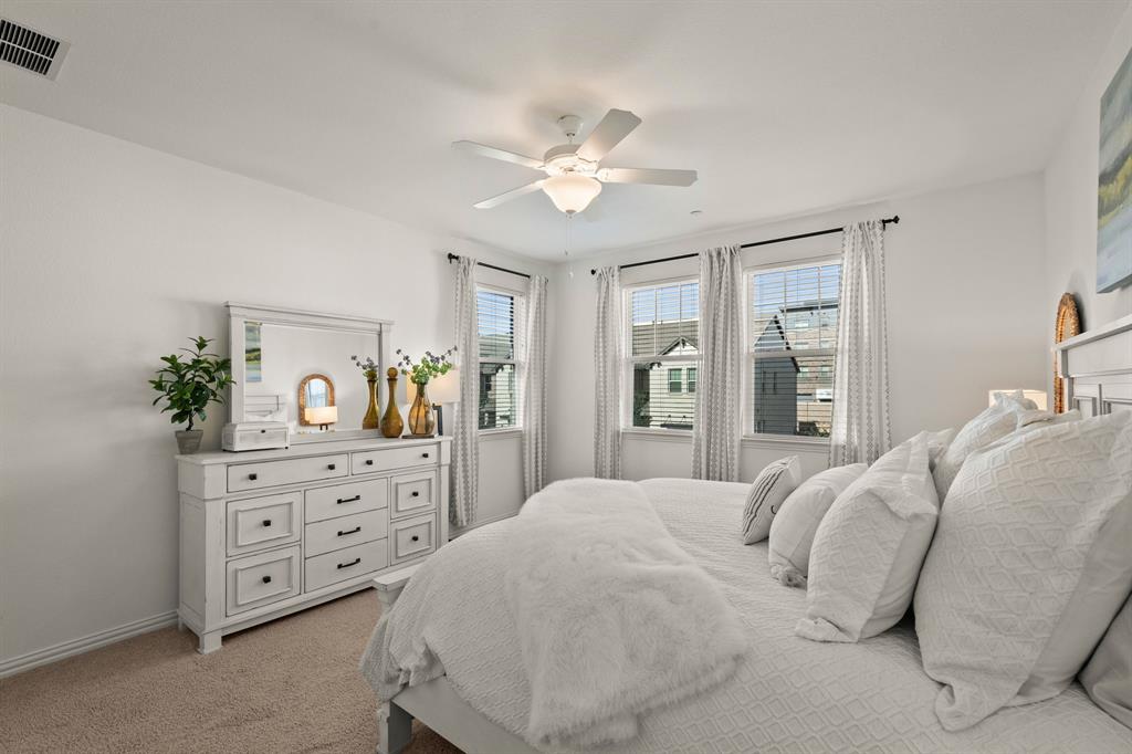 Station Ph 1 - Residential