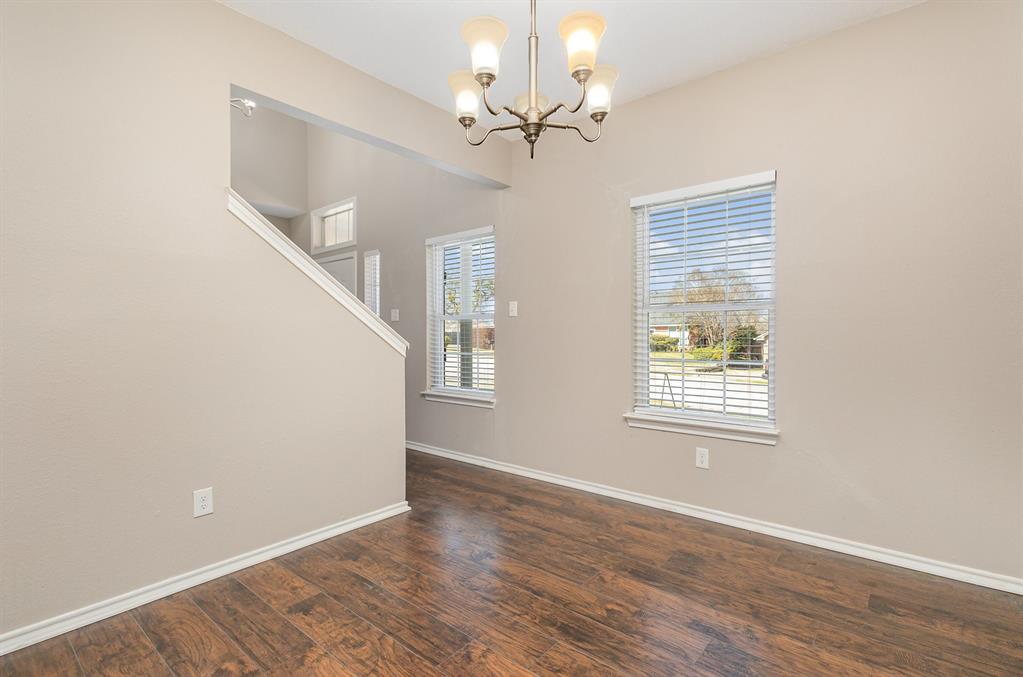 1406 Quail Crest Drive