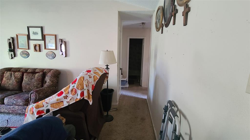 7806 Creek View Drive