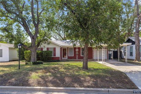 2303 4th Street Brownwood TX 76801