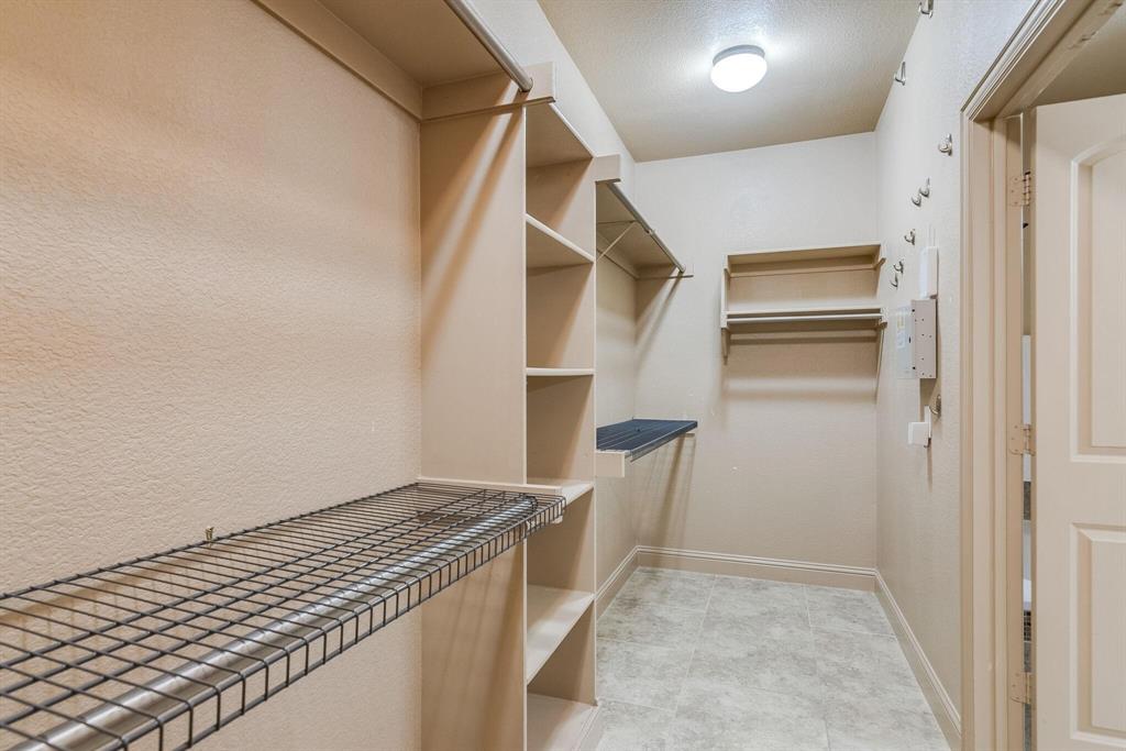 Keller, Texas 76248, United States, 3 Bedrooms Bedrooms, ,3 BathroomsBathrooms,Residential,Active,84806