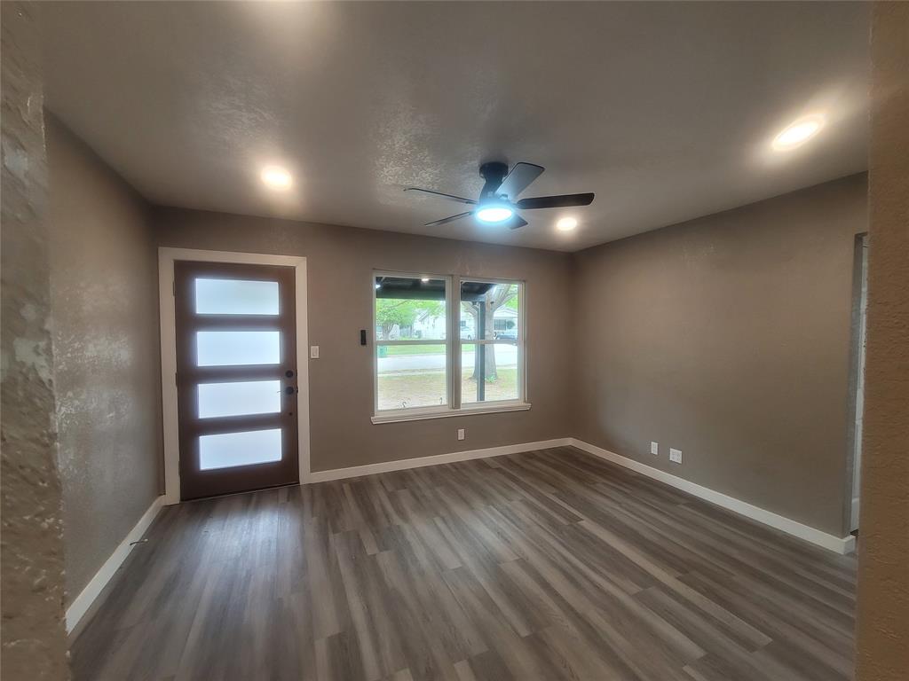 620 Jane Lane