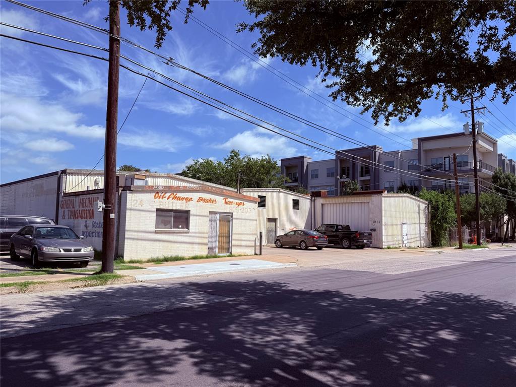 2411 Butler Street