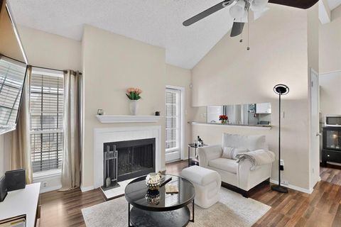 5981 Arapaho Road 1006 Dallas TX 75248