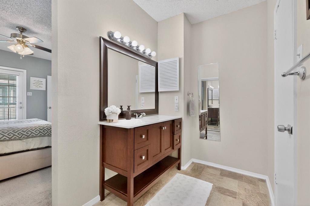 Woodhaven Condo - Residential