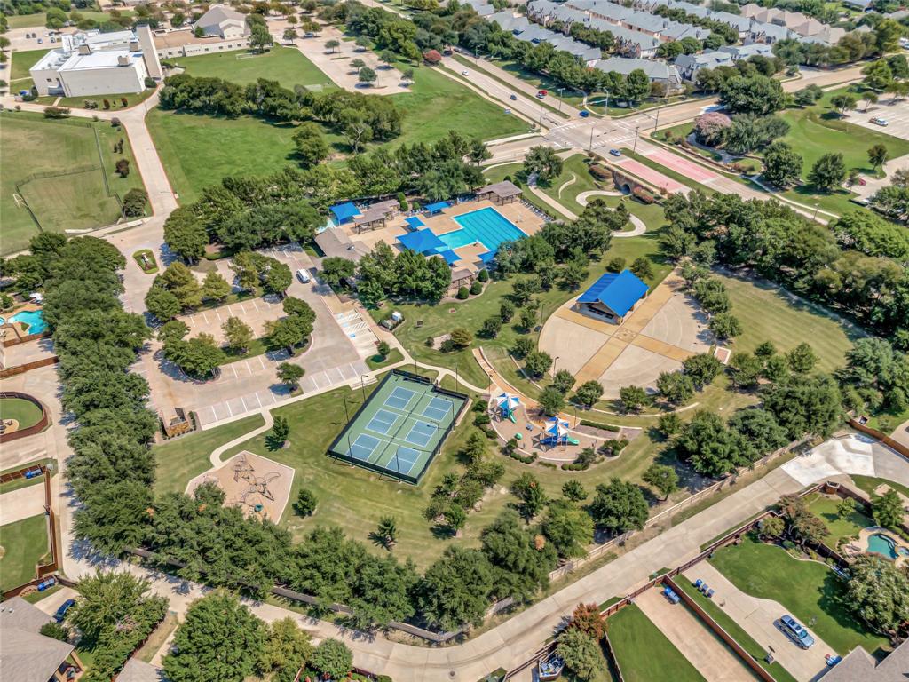 Summer Glen - Residential