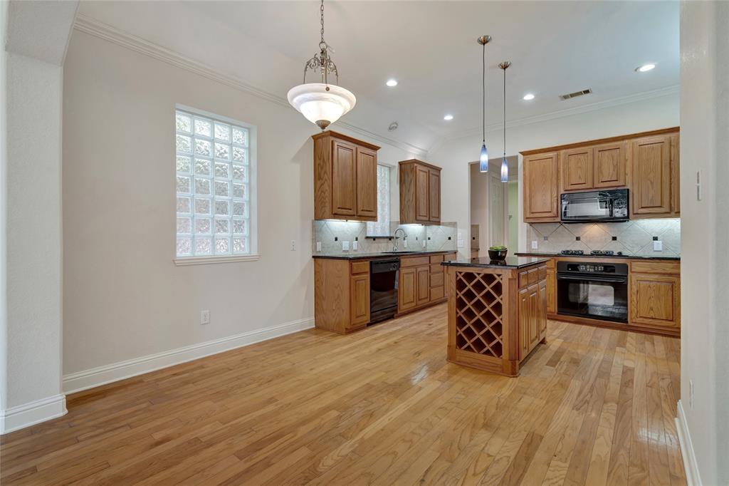 Summer Glen - Residential