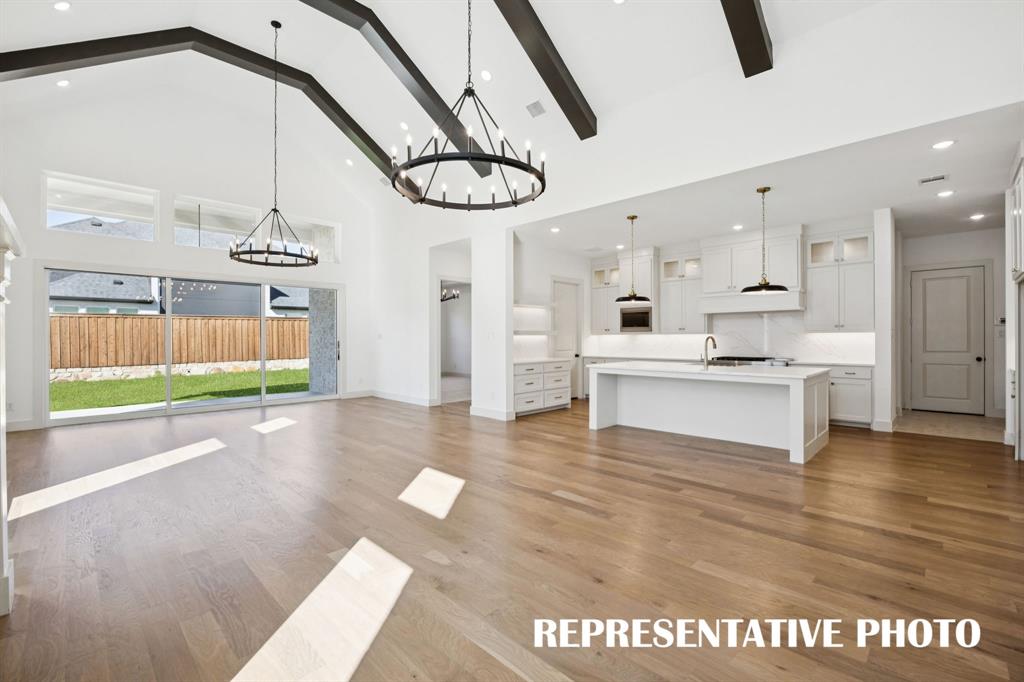 4616 Floral Fields Way
