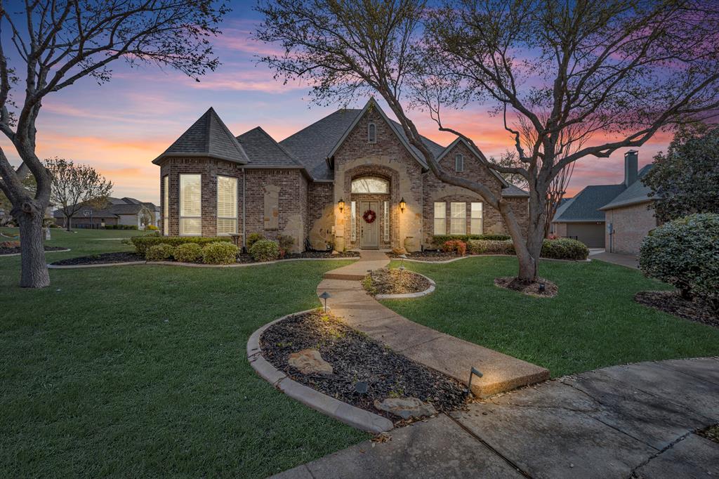 1 Lost Valley Court
