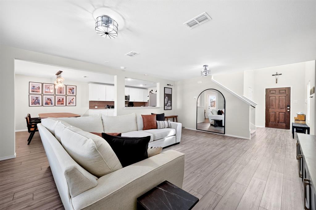 1420 Ganado Drive