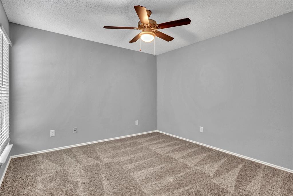 Springtree Crossing Condos - Residential