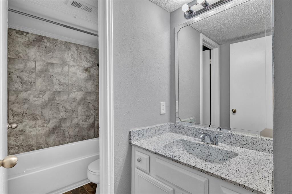 Springtree Crossing Condos - Residential