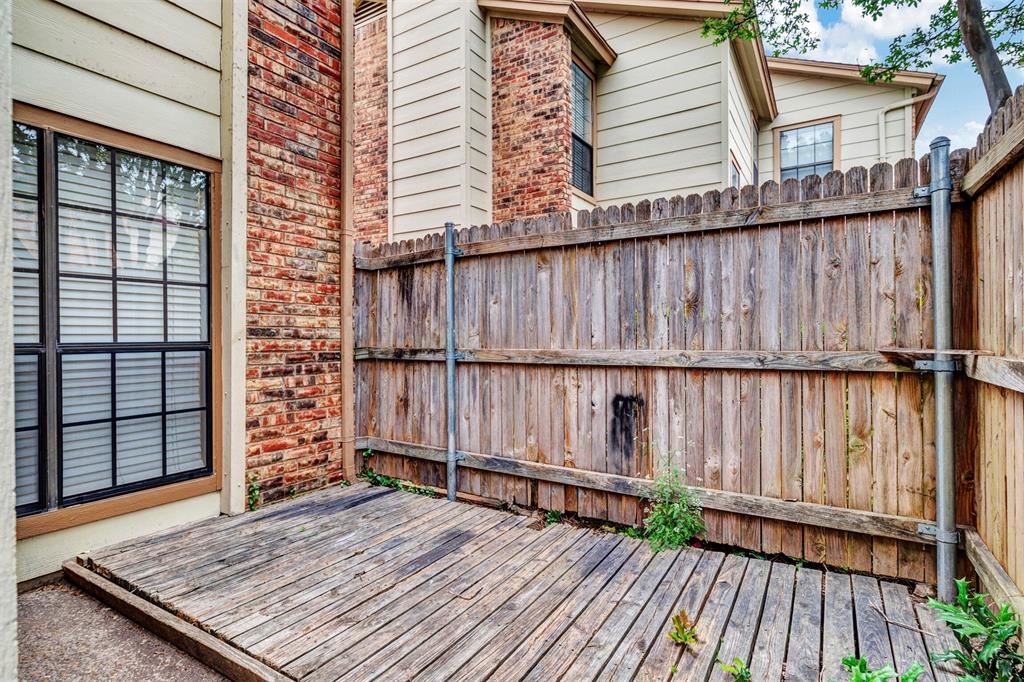 Springtree Crossing Condos - Residential