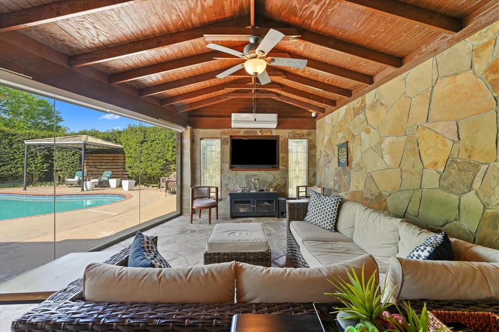 Deer Creek Estates - Residential