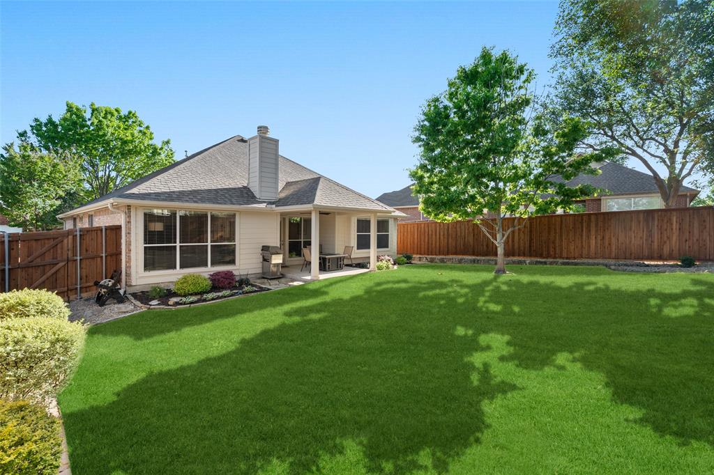 6117 Holly Crest Lane