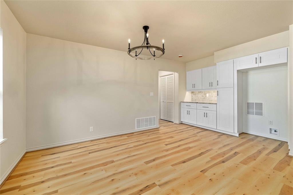 English Heights - Residential