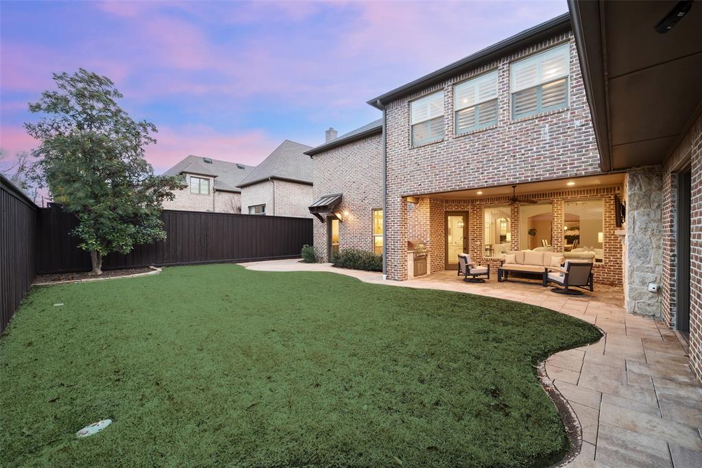 PRESTON HILLS - Residential