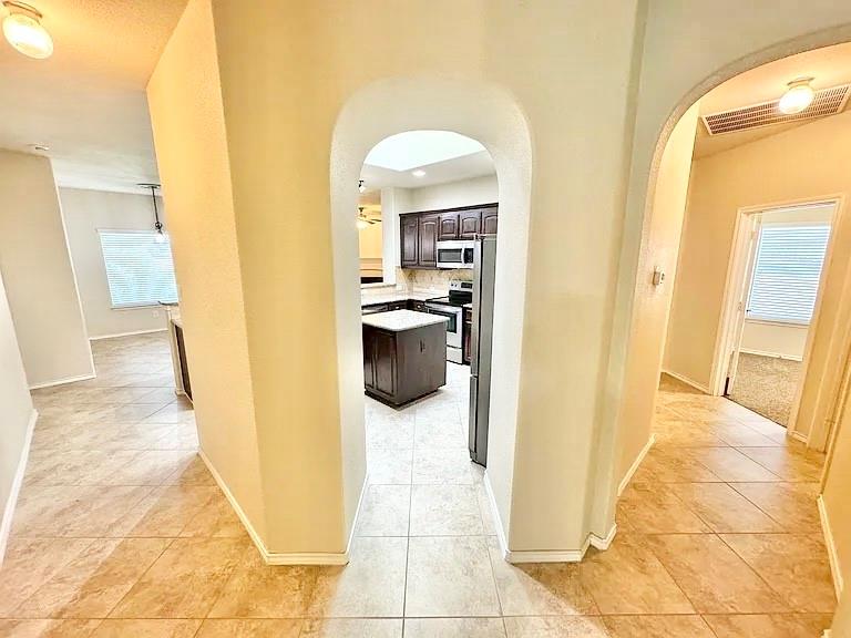 3020 Tamarack Lane