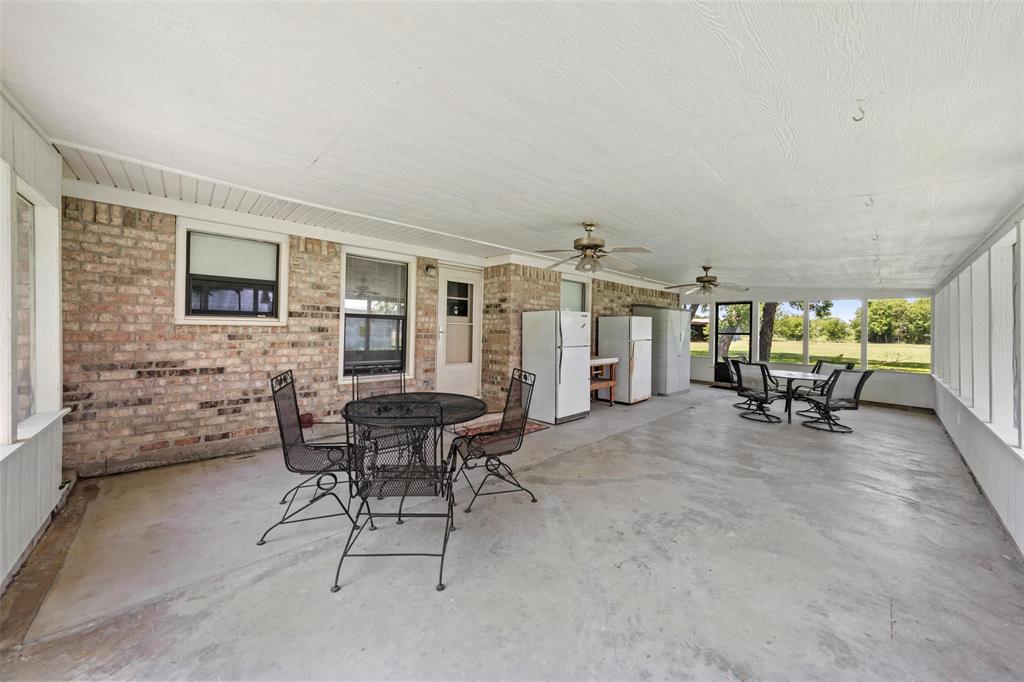 Holmes E W - Residential