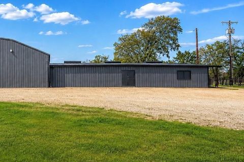 Photo of 109 Frontier Drive, Quinlan, TX 75474 (MLS # 21332266)