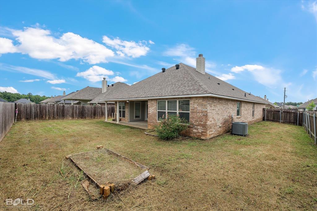 Haughton, Louisiana 71037, United States, 3 Bedrooms Bedrooms, ,2 BathroomsBathrooms,Residential,Active,55848