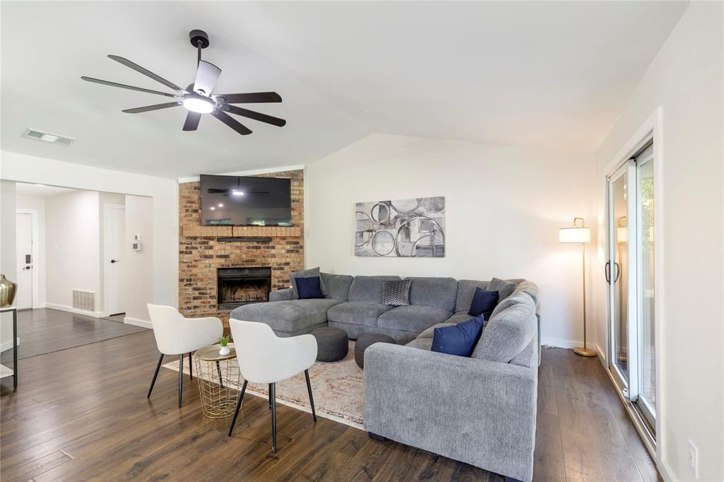 565 Yellowstone Drive