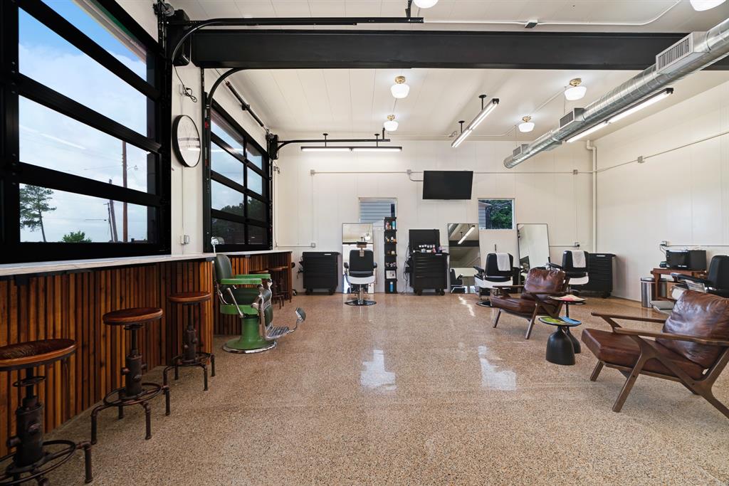 S30710 - Commercial Sale