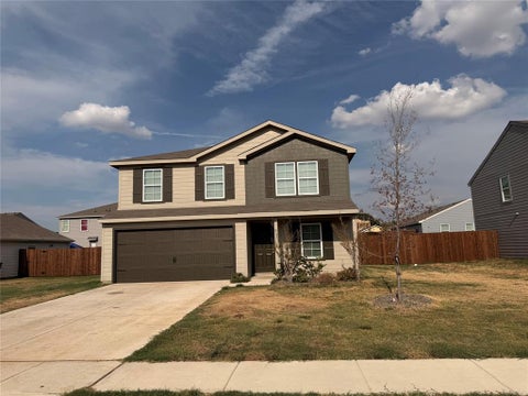 Photo of 117 Cooper Drive, Cleburne, TX 76031 (MLS # 21402789)
