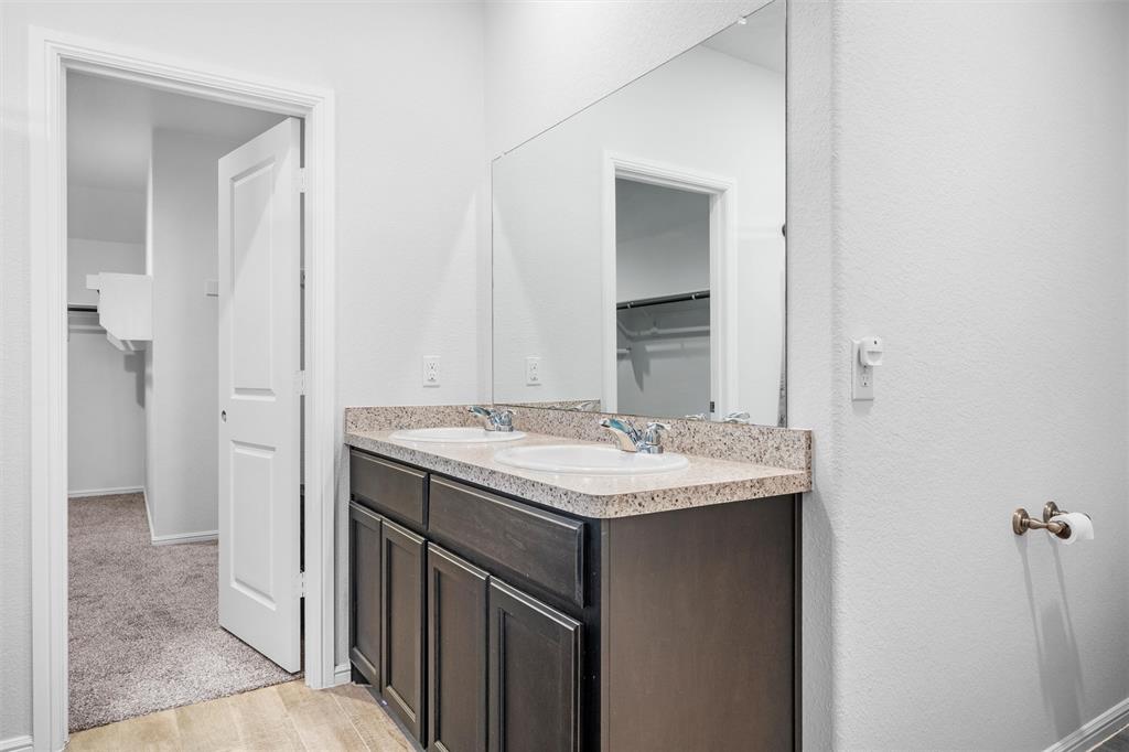 Chapel Crk - Residential