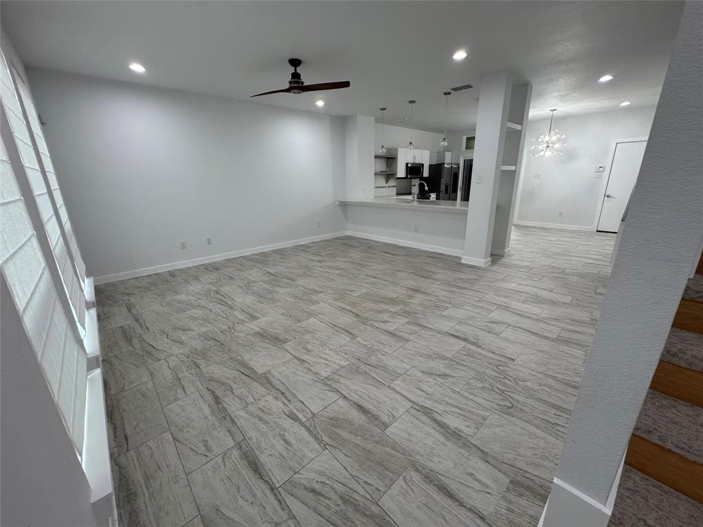 CREEKWOOD TOWNHOMES - Residential