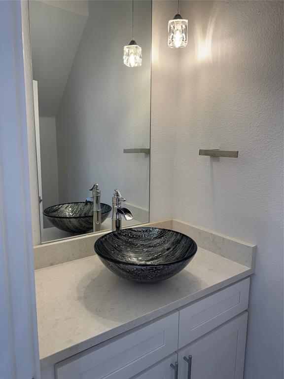 CREEKWOOD TOWNHOMES - Residential