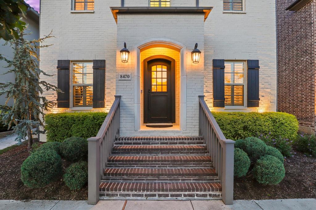 8470 Howell Drive