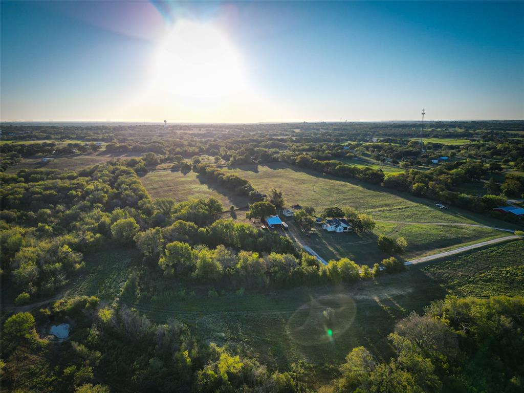 1043 County Road 701a