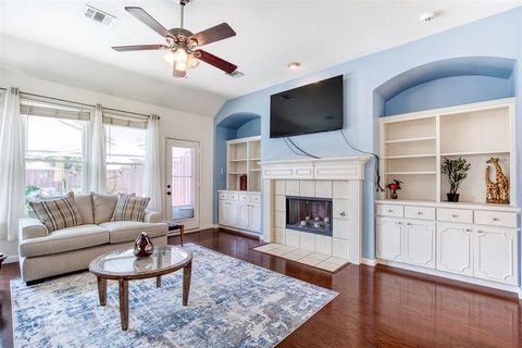 3929 Harbor Drive The Colony TX 75056