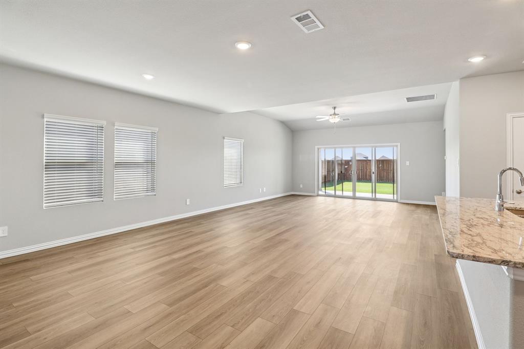 Simpson Crossing - Residential