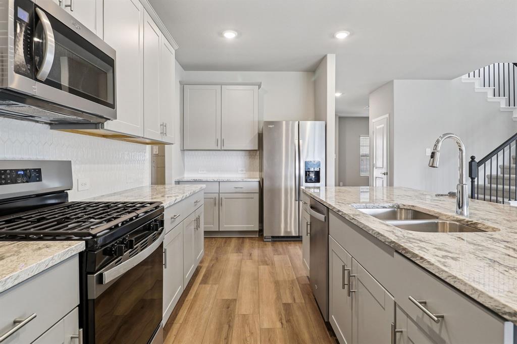 Simpson Crossing - Residential