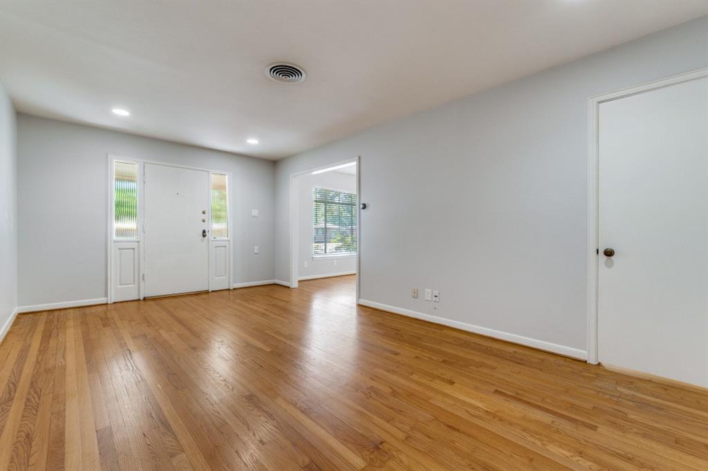 6529 St Moritz Avenue