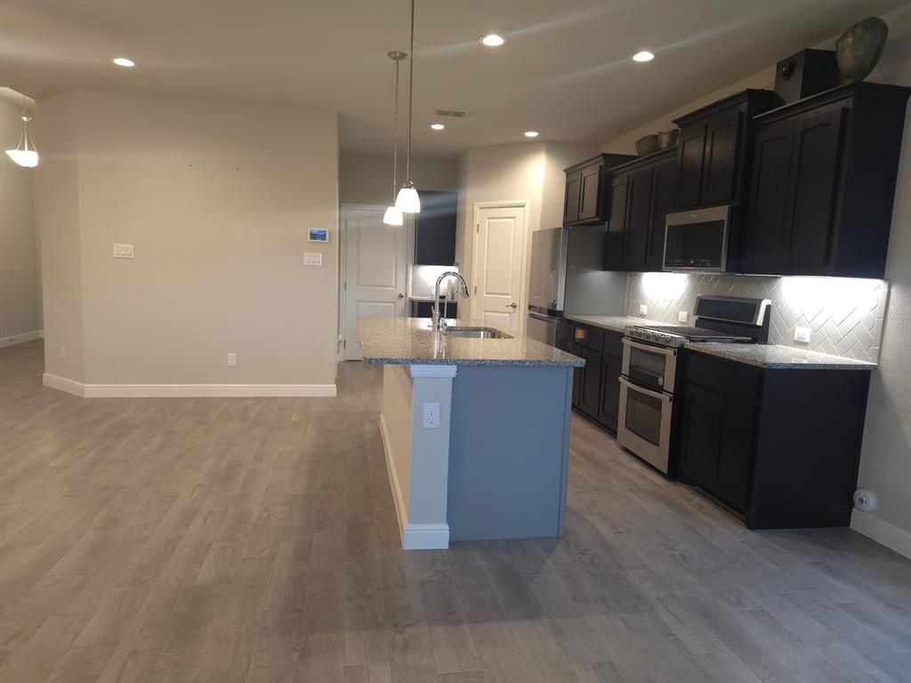 Trails Elizabeth Crk - Residential Lease