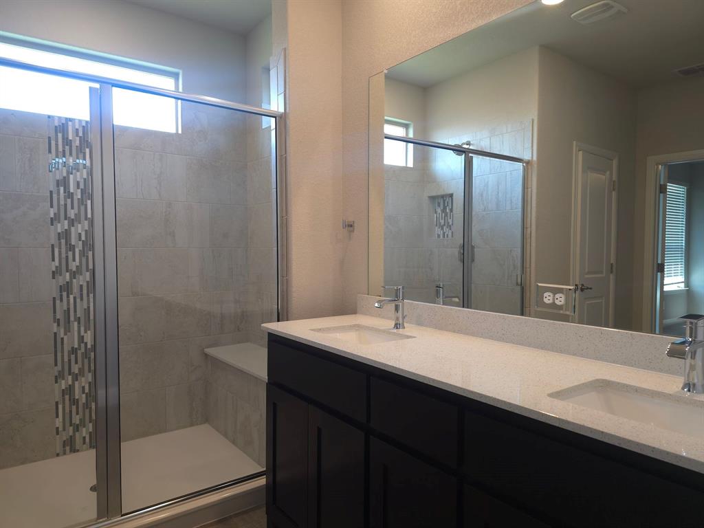 Trails Elizabeth Crk - Residential Lease